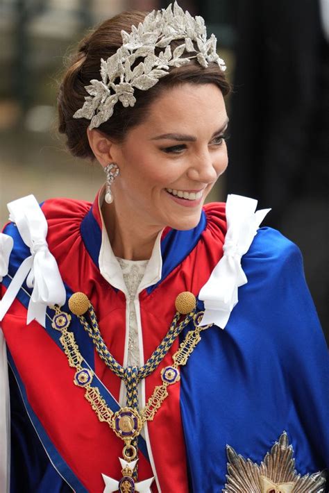 kate middleton embroidery headpiece.